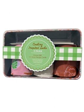 Floral 3 Pairs Socks with Gift Tine and Blank recipe cards